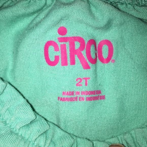 Two Tees - Picture 8 of 8